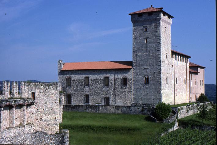 Angera, Rocca